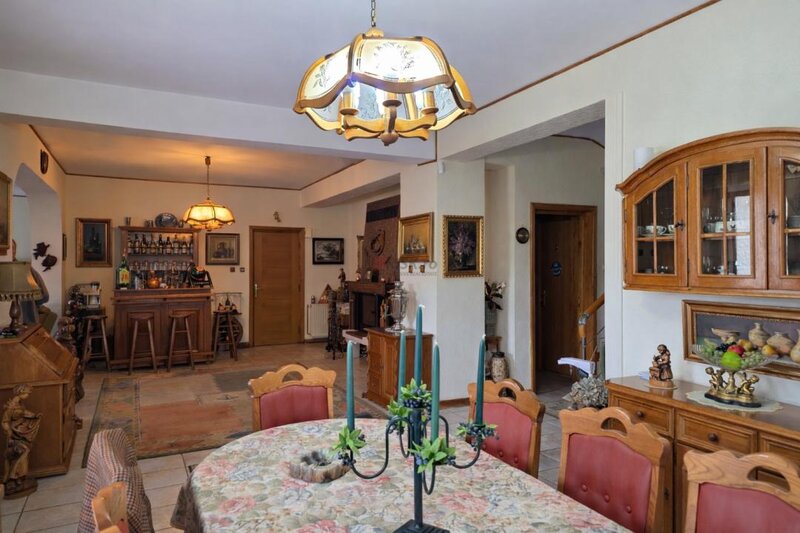 Snagov refugiu exclusivist pe malul lacului, proprietate rara